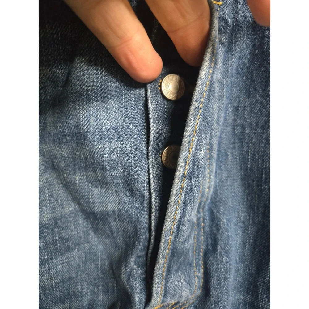 Levis classic levi
